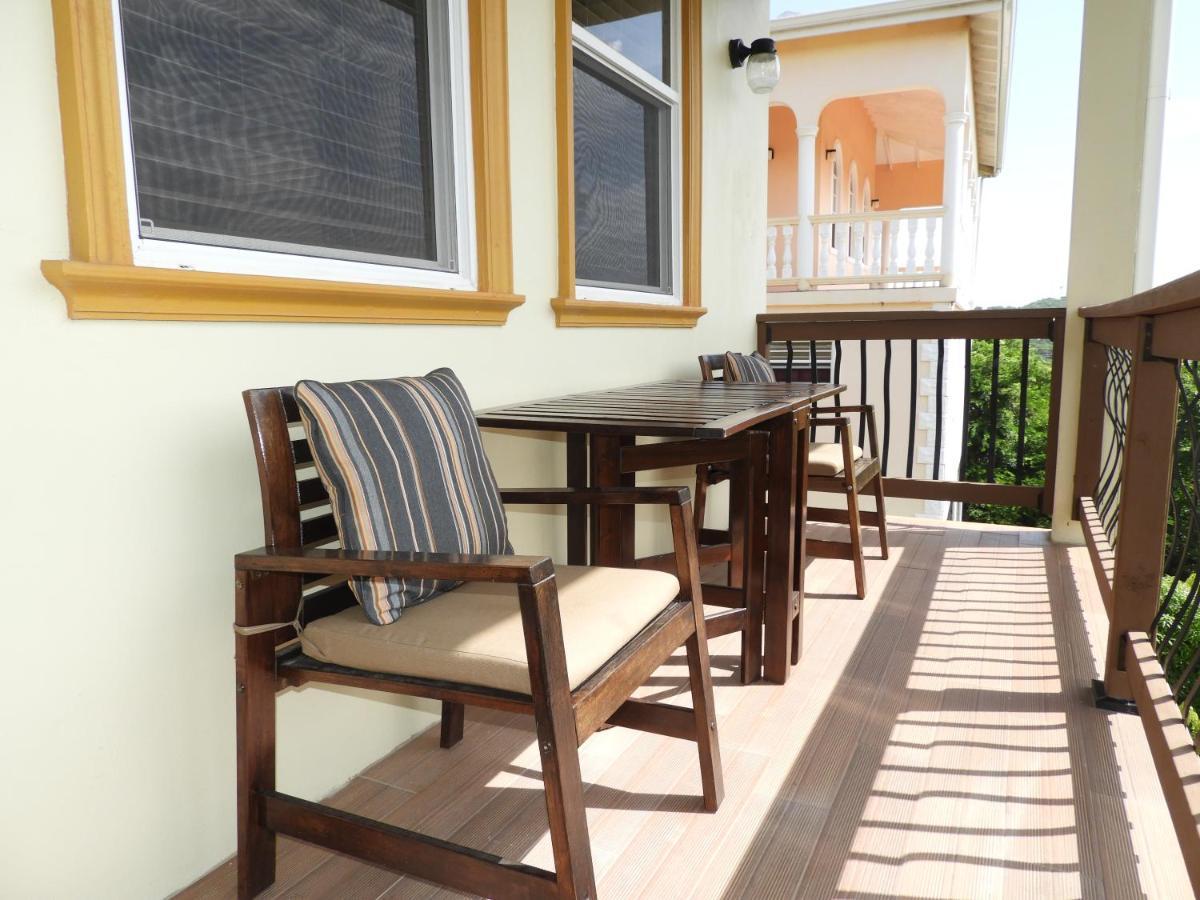 Keep Cool Guesthouse Gros Islet Eksteriør billede