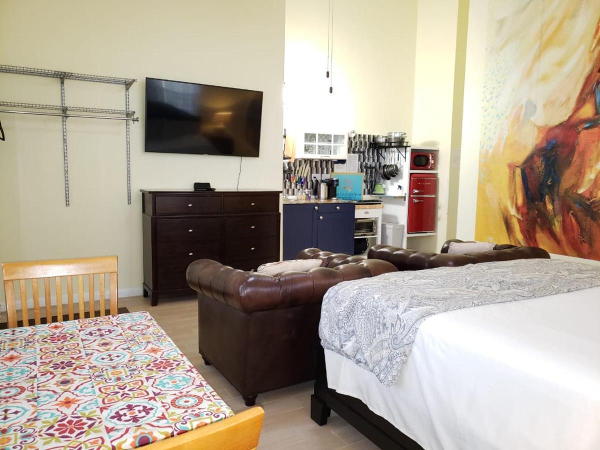 Keep Cool Guesthouse Gros Islet Eksteriør billede