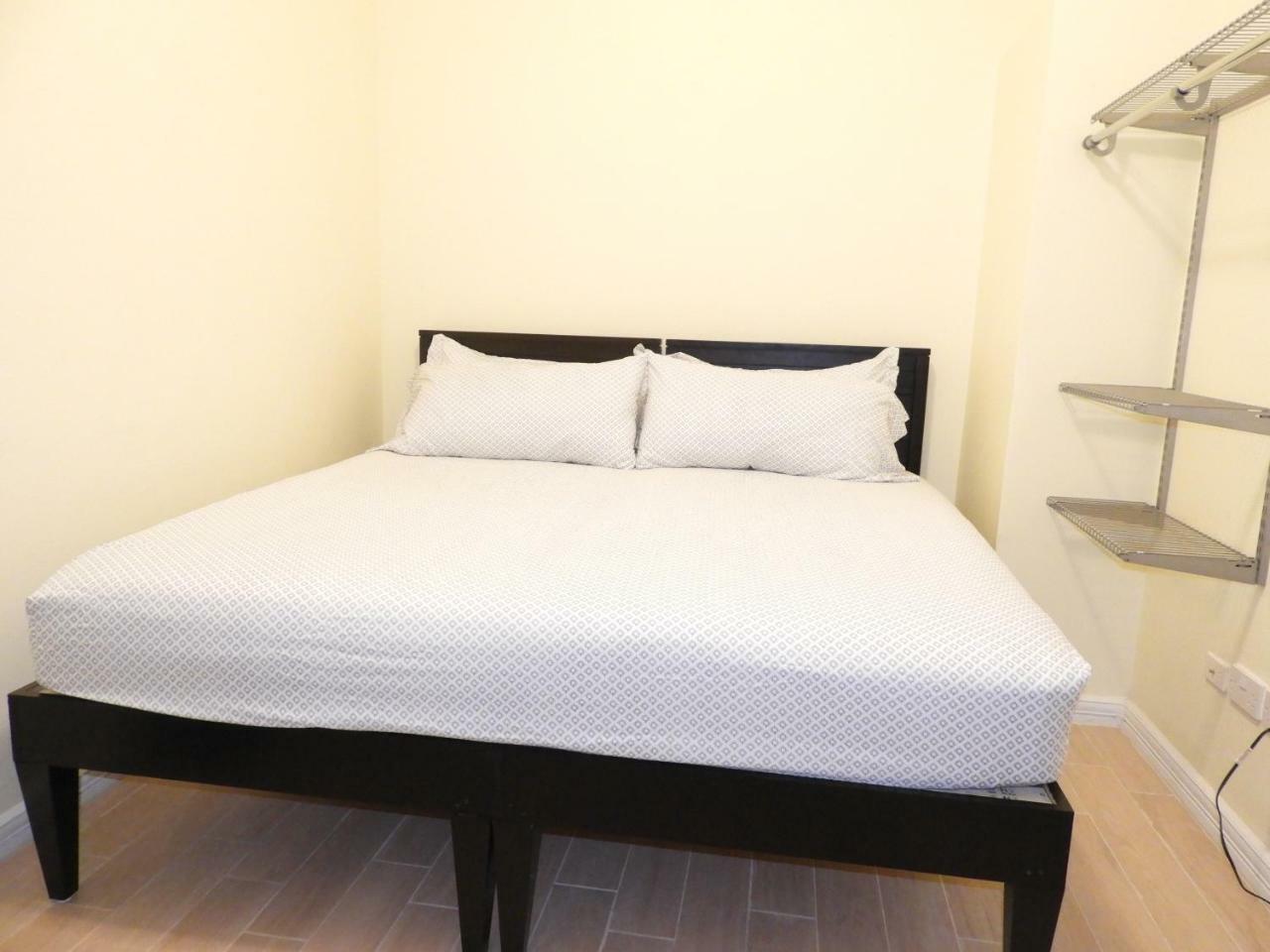 Keep Cool Guesthouse Gros Islet Eksteriør billede