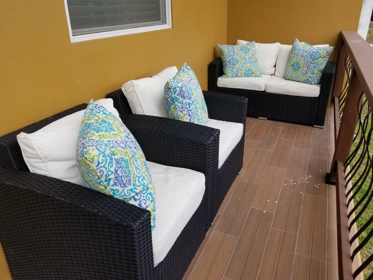Keep Cool Guesthouse Gros Islet Eksteriør billede