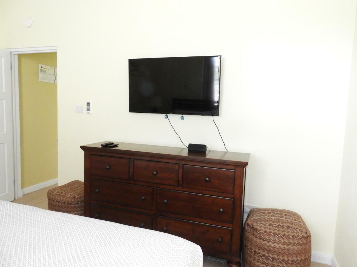 Keep Cool Guesthouse Gros Islet Eksteriør billede