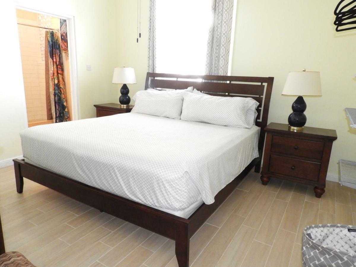 Keep Cool Guesthouse Gros Islet Eksteriør billede
